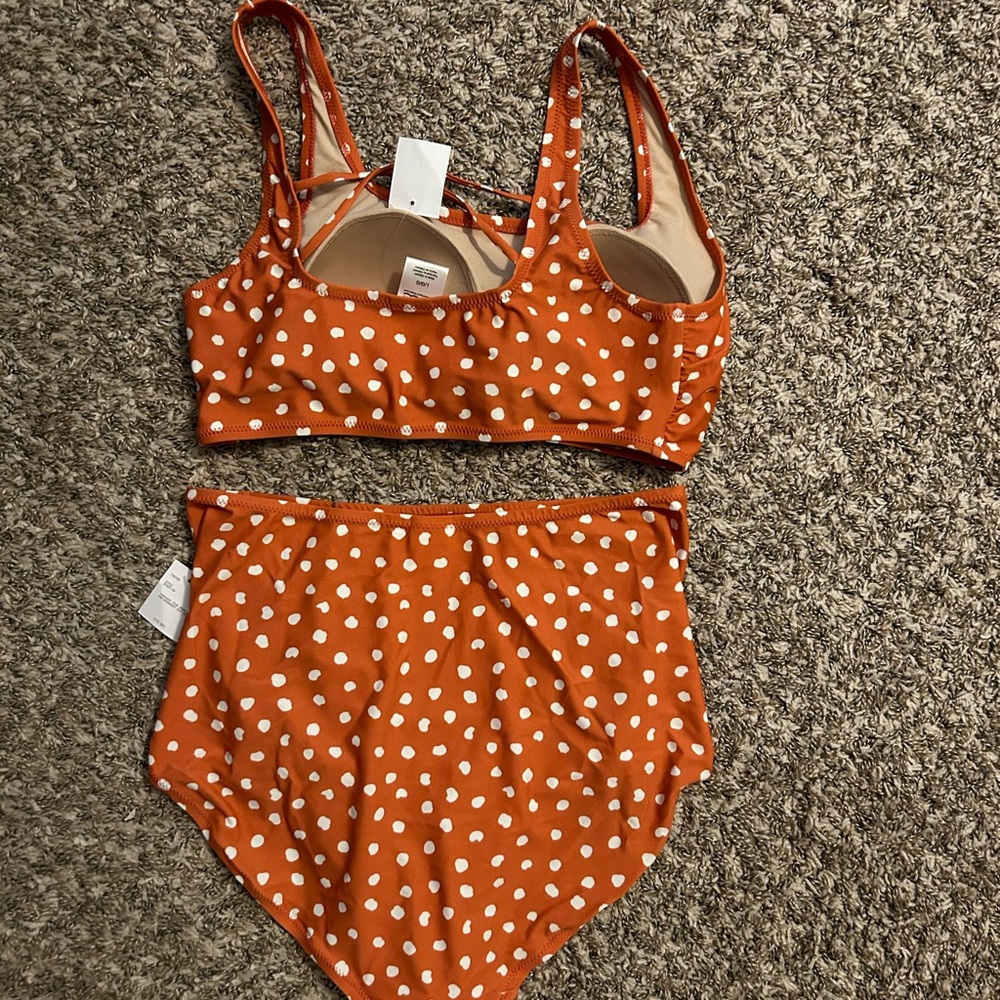 Brand new maternity swimsuit (with tags). - Picture 6 of 7
